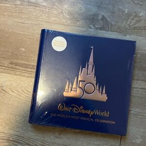 Walt Disney worlds 50th photo album NWT